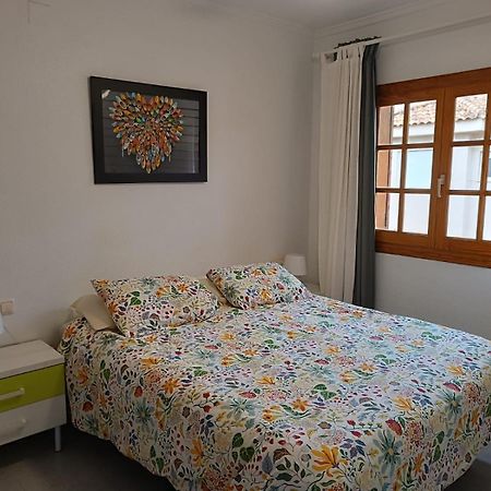 Residencia Alhambra Los Cisnes Torrevieja Exterior foto
