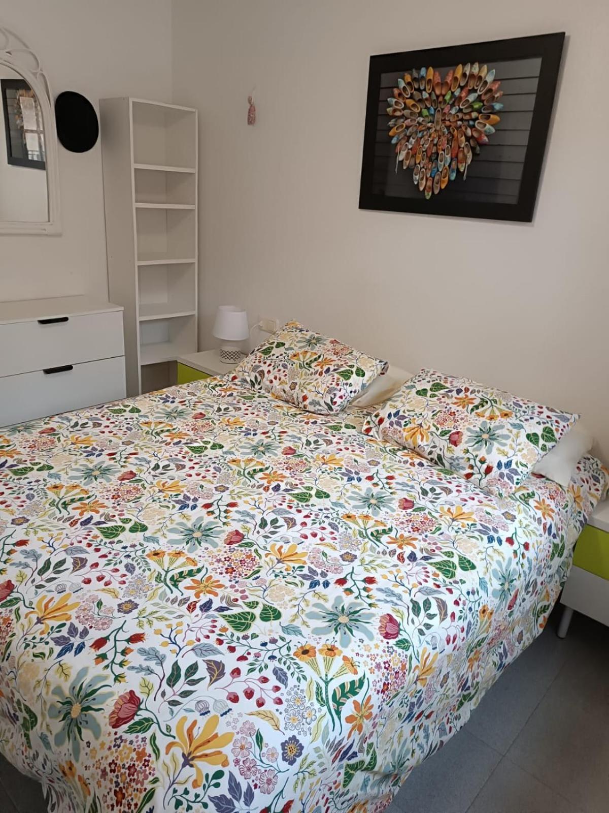 Residencia Alhambra Los Cisnes Torrevieja Quarto foto